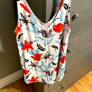 Floral tank